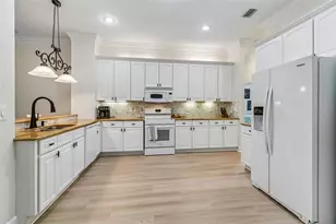 3825 Misty Landing Dr, Valrico, FL 33594 - Photo 12