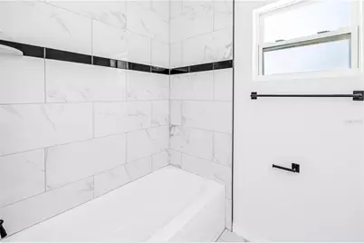 1827 16th Street S, Saint Petersburg, FL 33705 - Photo 18