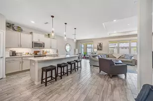 18928 Willowmore Cedar Dr, Lutz, FL 33558 - Photo 18