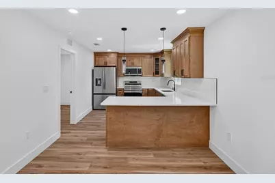 106 Melody Lane, Largo, FL 33771 - Photo 8