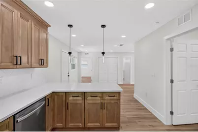 106 Melody Lane, Largo, FL 33771 - Photo 12