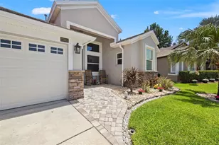 27901 Summer Pl Dr, Wesley Chapel, FL 33544 - Photo 6