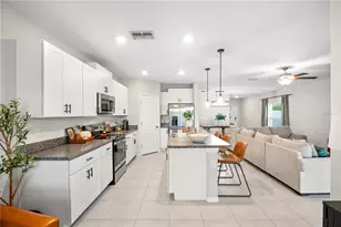 4702 Ron Eddie Pl, Tampa, FL 33619 - Photo 18