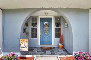15112 Roundup Dr, Tampa, FL 33624 - Photo 6