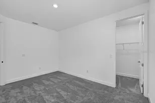 1623 Anson Ln, Zephyrhills, FL 33541 - Photo 18