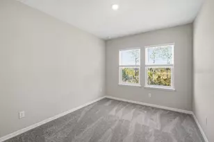 1678 Trailhead Ln, Zephyrhills, FL 33541 - Photo 12