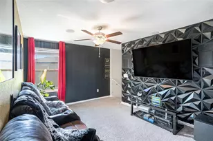 5101 Sable Chime Dr, Wimauma, FL 33598 - Photo 4