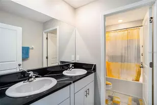5101 Sable Chime Dr, Wimauma, FL 33598 - Photo 8