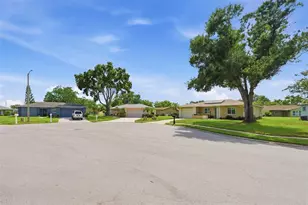 10600 41st Ct N, Clearwater, FL 33762 - Photo 38