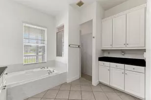 6023 Kestrel Point Ave, Lithia, FL 33547 - Photo 24