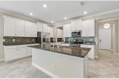 25057 Lambrusco Loop, Lutz, FL 33559 - Photo 14