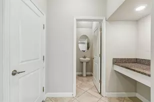 25057 Lambrusco Loop, Lutz, FL 33559 - Photo 10