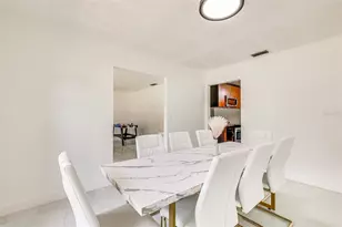 920 Lakeview Dr, Wimauma, FL 33598 - Photo 18