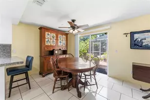 12614 Logan Pl, Tampa, FL 33625 - Photo 16