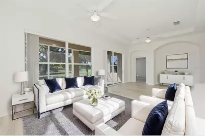 838 King Leon Way, Sun City Center, FL 33573 - Photo 10