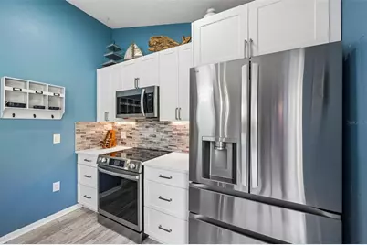 13504 Padron Court, Riverview, FL 33579 - Photo 6