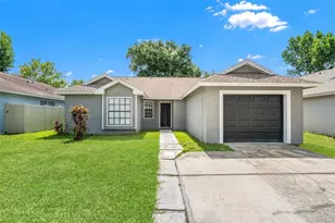 12714 Trowbridge Ln, Tampa, FL 33624 - Photo 1