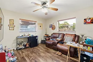 701 58th Ave S, Saint Petersburg, FL 33705 - Photo 40