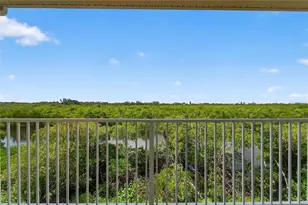 3266 Mangrove Point Dr, Ruskin, FL 33570 - Photo 4