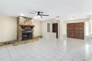 3215 Lake Saxon Dr, Land O Lakes, FL 34639 - Photo 16