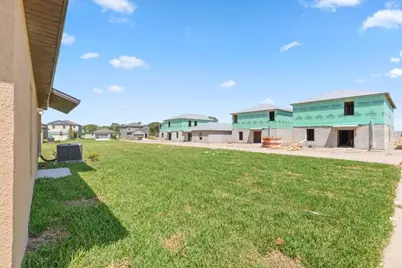 7110 Amelia Cove Court, Sun City Center, FL 33573 - Photo 12