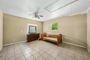 18748 Rosephil St, Spring Hill, FL 34610 - Photo 8