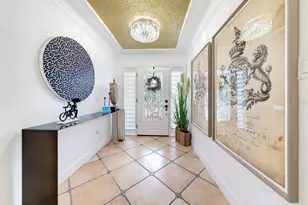407 Harbor View Ln, Largo, FL 33770 - Photo 4