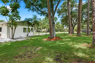 601 Shore Drive E, Oldsmar, FL 34677 - Photo 26