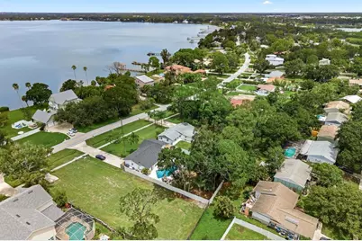 601 Shore Drive E, Oldsmar, FL 34677 - Photo 32