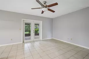 3718 Sand Pebble Dr, Valrico, FL 33596 - Photo 6