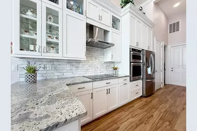 838 SW Kings Bay Drive, Crystal River, FL 34429 - Photo 12