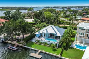 838 SW Kings Bay Dr, Crystal River, FL 34429 - Photo 58
