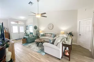 7407 Canvasback Dr, New Port Richey, FL 34654 - Photo 14