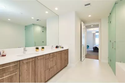 301 1st Street S #804, Saint Petersburg, FL 33701 - Photo 14