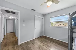 5399 24th Terrace N, Saint Petersburg, FL 33710 - Photo 10