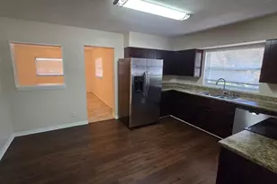 14857 Sunset St, Clearwater, FL 33760 - Photo 6