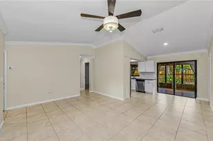 260 Arbor Glen Dr, Palm Harbor, FL 34683 - Photo 8