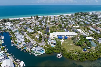 220 N Harbor Drive, Bradenton Beach, FL 34217 - Photo 84