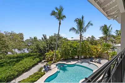 220 N Harbor Drive, Bradenton Beach, FL 34217 - Photo 34