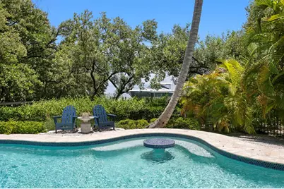220 N Harbor Drive, Bradenton Beach, FL 34217 - Photo 68