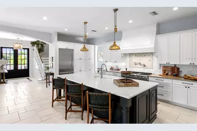 220 N Harbor Drive, Bradenton Beach, FL 34217 - Photo 6