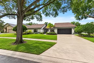 14015 Shady Shores Dr, Tampa, FL 33613 - Photo 2