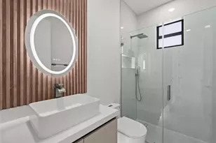 409 NW 25th Pl, Cape Coral, FL 33993 - Photo 20