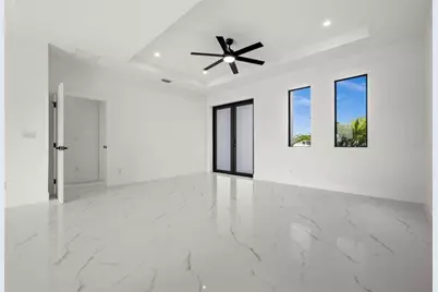 409 NW 25th Place, Cape Coral, FL 33993 - Photo 40