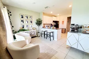 7026 Samuel Ivy Dr, Tampa, FL 33619 - Photo 10