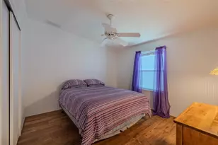 37716 Newport Dr, Zephyrhills, FL 33542 - Photo 26