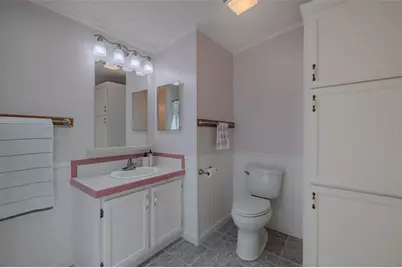 37716 Newport Drive, Zephyrhills, FL 33542 - Photo 24