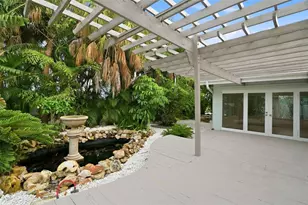 15814 3rd St E, Redington Beach, FL 33708 - Photo 16