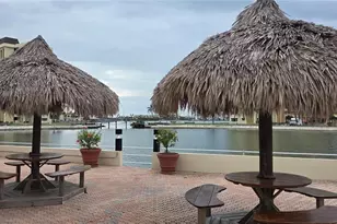 4550 Cove Cir, Saint Petersburg, FL 33708 - Photo 26