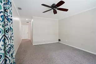 15908 Hampton Village Dr, Tampa, FL 33618 - Photo 10